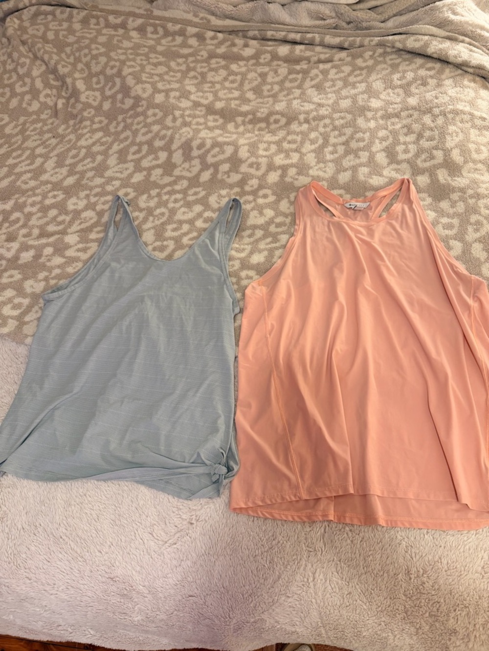 Set of 2 Athleta Tank Tops